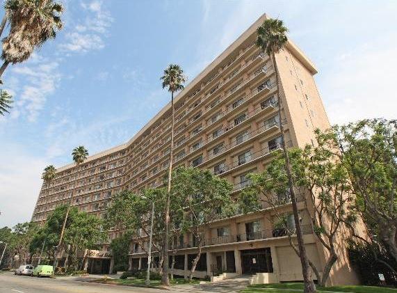 100 South Doheny