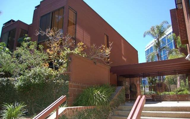 Carolwood Condominiums