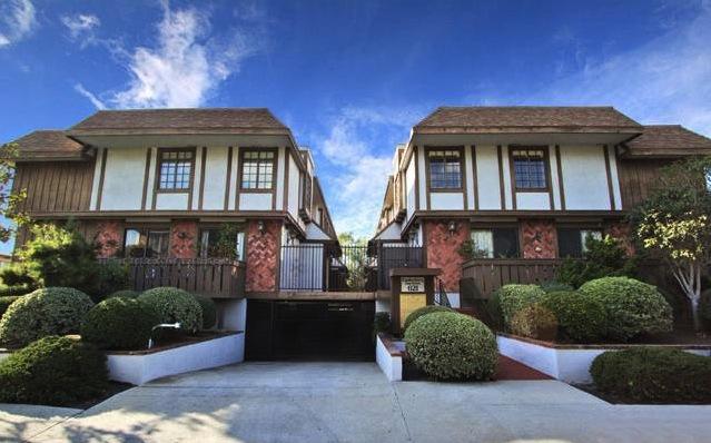 Canterbury Townhomes