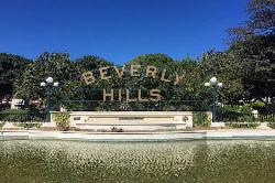 Beverly Hills Flats