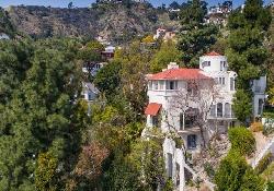 Hollywood Hills West Homes